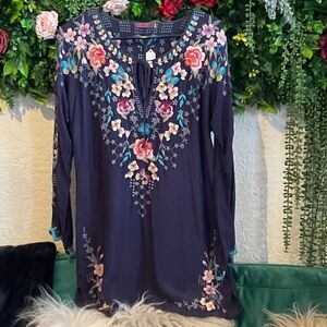Embroidered Floral Tunic